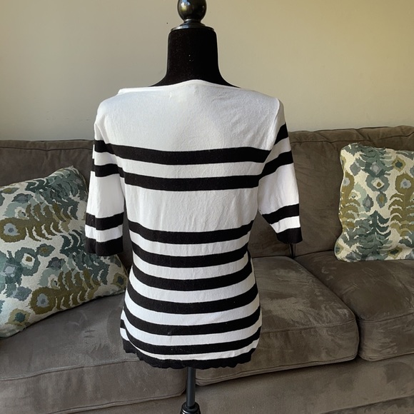 New York & Co Bateau Neck Sweater - Picture 2 of 4